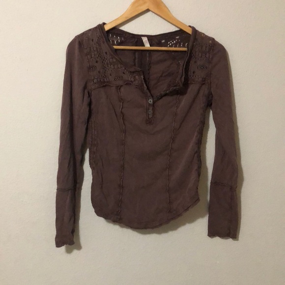 Free people shirt bundle - Picture 4 of 6